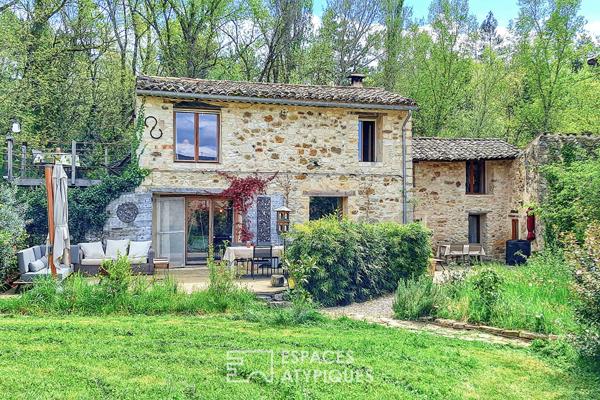 Un écrin provençal entre pierres anciennes et habitats singuliers
