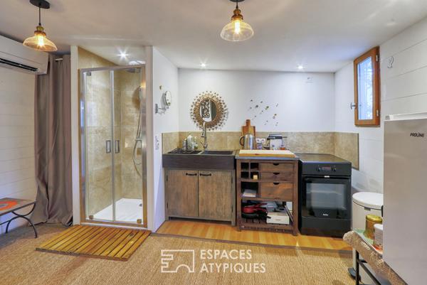 Un écrin provençal entre pierres anciennes et habitats singuliers