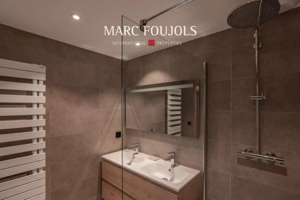 Penthouse 2 Chambres + mezzanine à l’Alpe d’Huez – Vue Panoramique et Services Haut de Gamme.