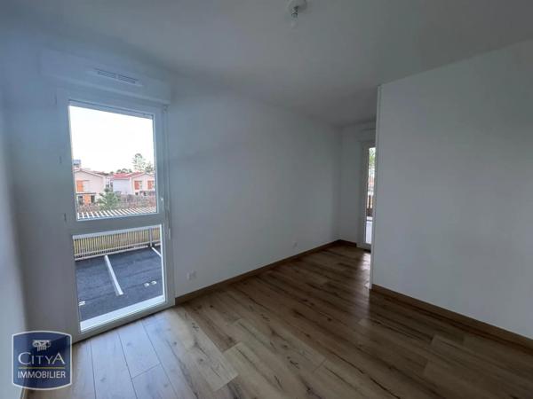Appartement à louer 2 pièces 42m²