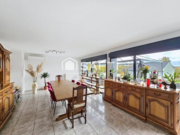 Maison individuelle d’architecte – 199 m² – 5 chambres – prestations récentes