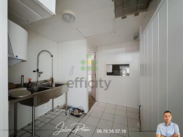 Immeuble
        
        - 320 m² 369 000 € *