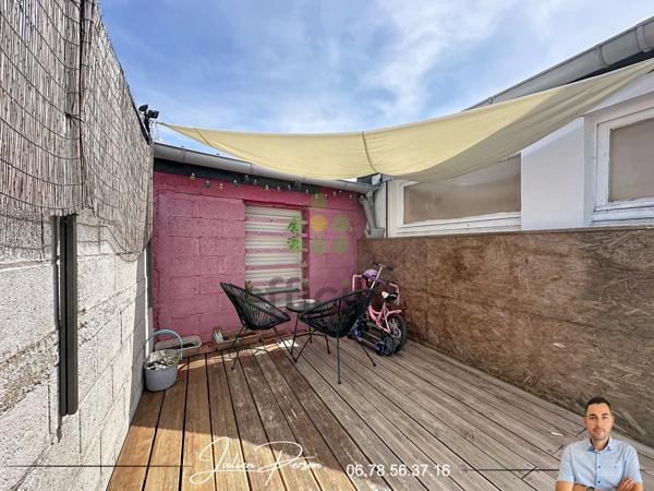 Immeuble
        
        - 320 m² 369 000 € *
