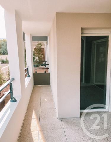 Appartement F3 à vendre  3 pièces - 62,83 m 2   MARSEILLE  - 13009