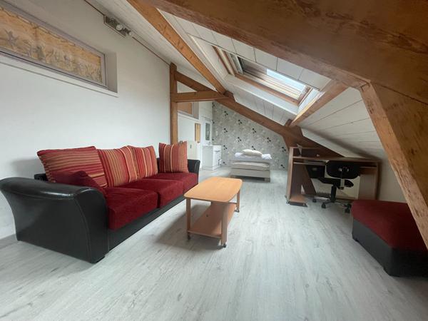LAVAL, appartement T2bis meublé de 58.37m²