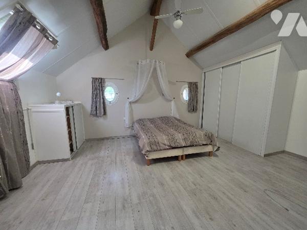 Maison de ville 110 m² – 3 chambres – CHATEAU RENAULT – 135 400 €