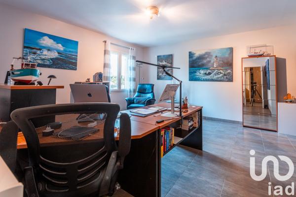 Maison à vendre 8 pièces 215 m² Garons