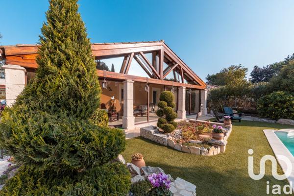 Maison à vendre 8 pièces 215 m² Garons