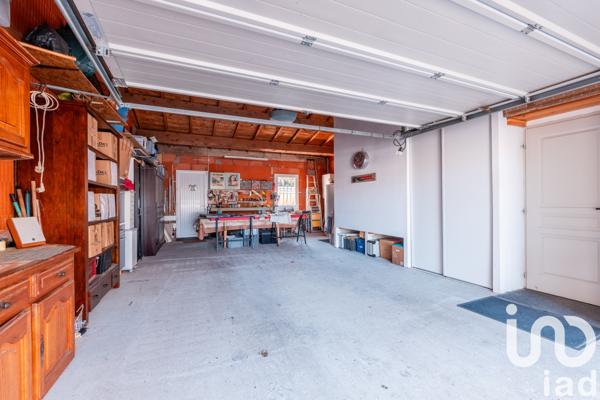 Maison à vendre 8 pièces 215 m² Garons