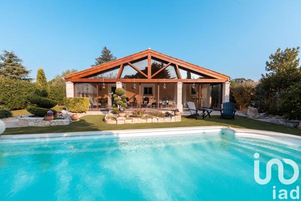 Maison à vendre 8 pièces 215 m² Garons