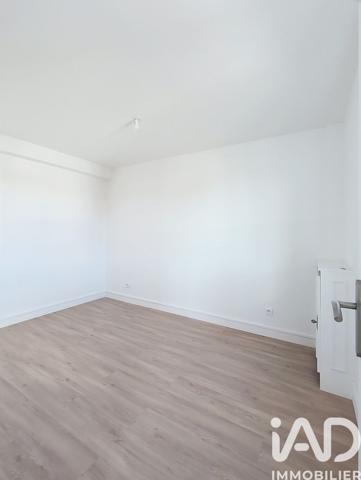 Appartement à vendre 3 pièces 52,1 m² Villemomble