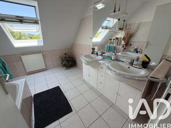 Maison à vendre 6 pièces 104 m² Landivisiau