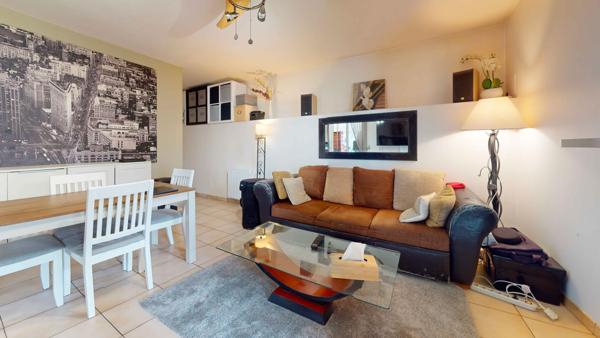 Appartement
         2 pièces
        - 47 m² Exclusivité 139 000 € *