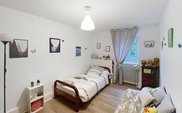 Maison à vendre    5 pièces •  Vichy