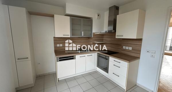 Location Appartement 3 pièces 63.78 m² - Croissy-sur-seine 78290