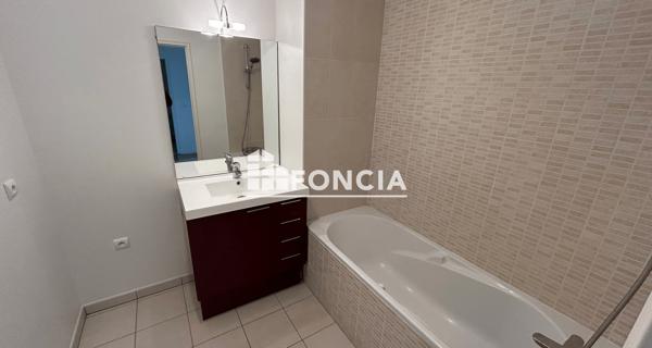 Location Appartement 3 pièces 63.78 m² - Croissy-sur-seine 78290
