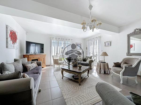 Vente Maison 5 pièces 142 m2 à Saint-Quentin