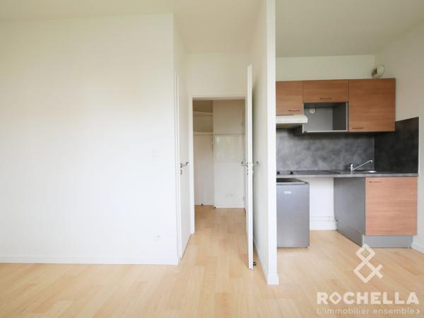 Studio avec stationnement et cave