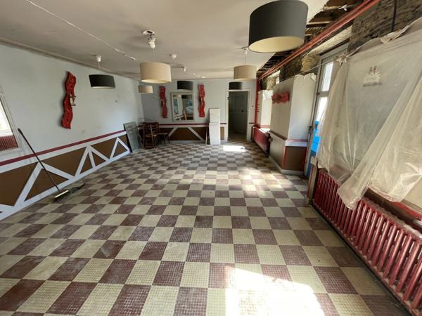 Immeuble à vendre PLUMELIAU (56)