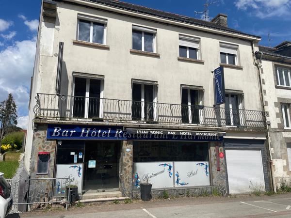 Immeuble à vendre PLUMELIAU (56)