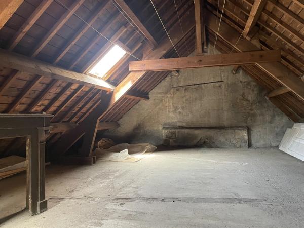 Immeuble à vendre PLUMELIAU (56)