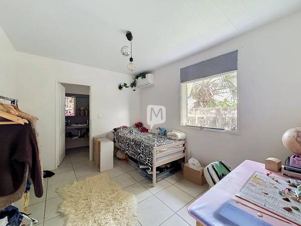 DPT GUYANE, à vendre RÉMIRE MONTJOLY villa T5 de 144,20 m2 avec piscine