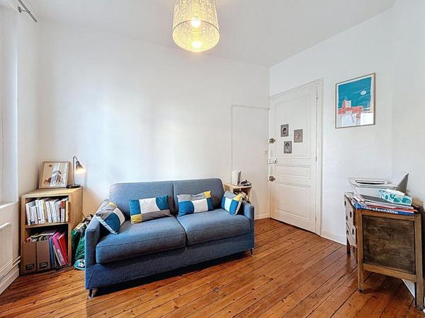 Superbe appartement 3 pièces de 70 M² avec parking et cave Hyper centre VANNES