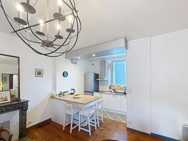 Superbe appartement 3 pièces de 70 M² avec parking et cave Hyper centre VANNES