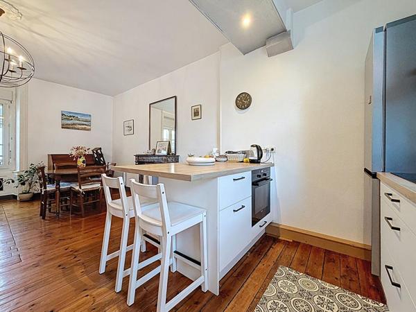 Superbe appartement 3 pièces de 70 M² avec parking et cave Hyper centre VANNES