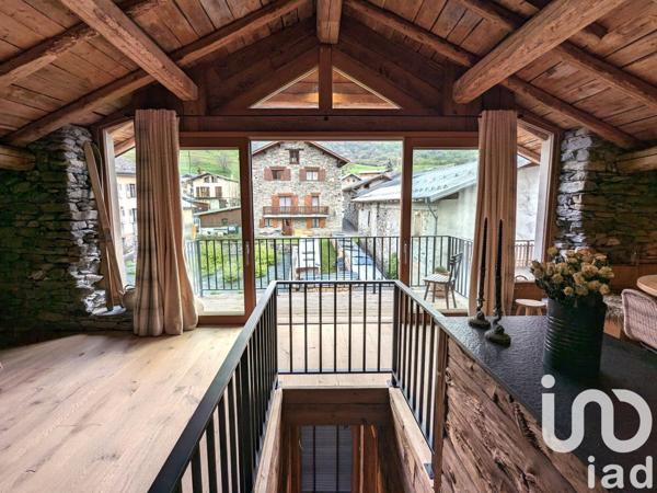 Maison de village 7 pièces de 135 m² à Les Belleville (73440)