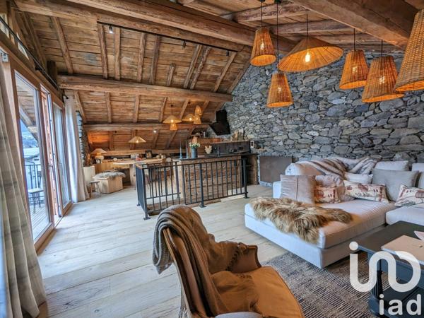 Maison de village 7 pièces de 135 m² à Les Belleville (73440)