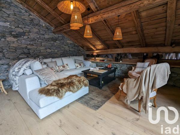 Maison de village 7 pièces de 135 m² à Les Belleville (73440)