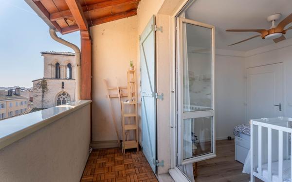 Appartement à vendre    4 pièces • 98,76 m2 Villefranche-sur-Saône