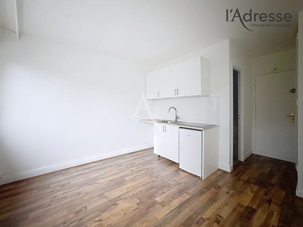 Appartement Saint Cloud Studio refait à neuf.