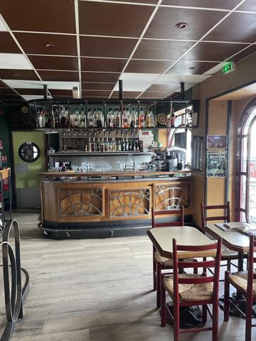 Monistrol-d'Allier (43580) Hôtel de charme, bar, restaurant, chemin de Compostelle, gorges de l'Allier, projet gîtes possible