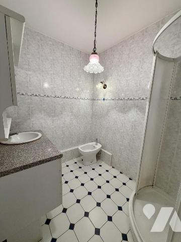 APPARTEMENT T4 AVEC BOX ET CAVE PROCHE ERDRE - TORTIERE