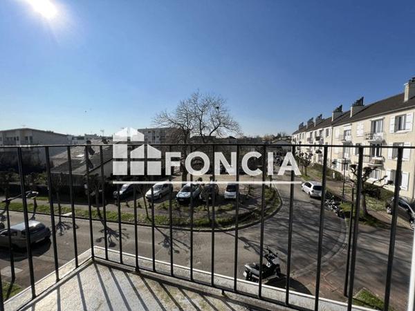 Location Appartement 3 pièces 57.07 m² - 9 RUE DES ACACIAS Le Chesnay 78150