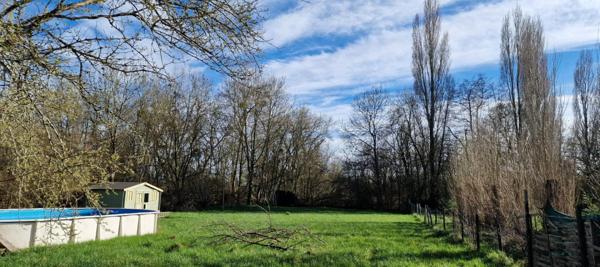 Villa Lezay 7 pièce(s) 150 m2 sur 1 700 m² de terrain