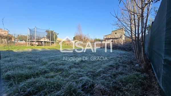 Terrain de 380m2 tout à l'égout plein centre