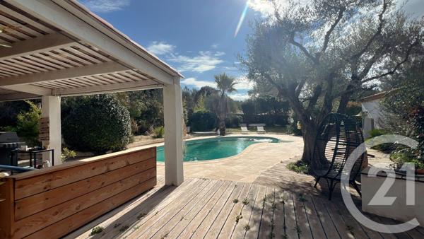 Maison à vendre  6 pièces - 165 m2 LE BEAUSSET - 83