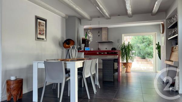 Maison à vendre  6 pièces - 165 m2 LE BEAUSSET - 83