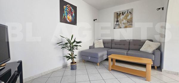 Maison de ville 94 m² sans travaux / Extérieurs clos / Grand GARAGE + Dépendance / Toutes commodités