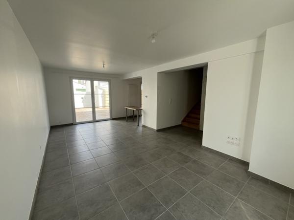 Maison 299 908 € Saint-Pierre-d'Oléron 4 p 83 m² DPE B