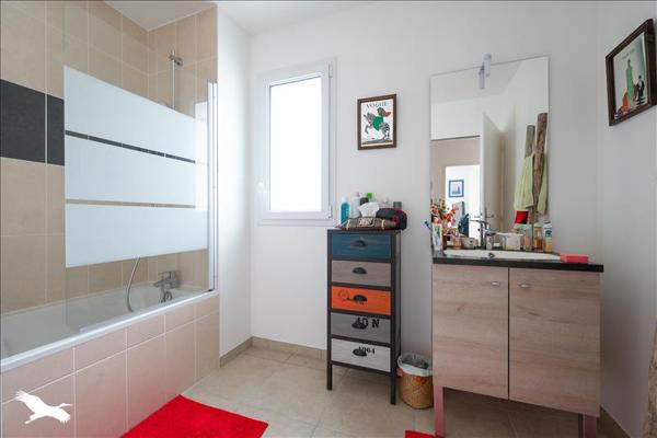 Maison 299 908 € Saint-Pierre-d'Oléron 4 p 83 m² DPE B