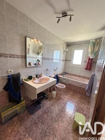 Maison à vendre 6 pièces 137 m² Marseillan