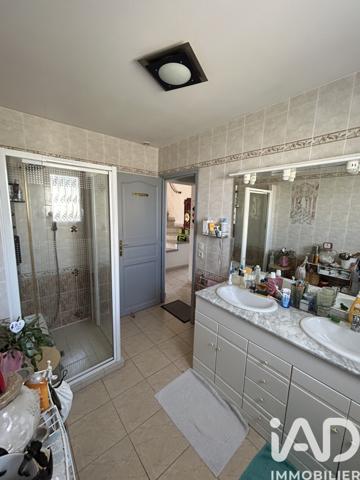 Maison à vendre 6 pièces 137 m² Marseillan