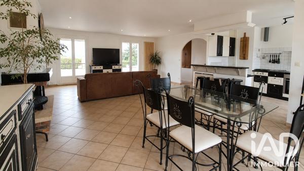 Maison à vendre 6 pièces 126,55 m² Longeault-Pluvault