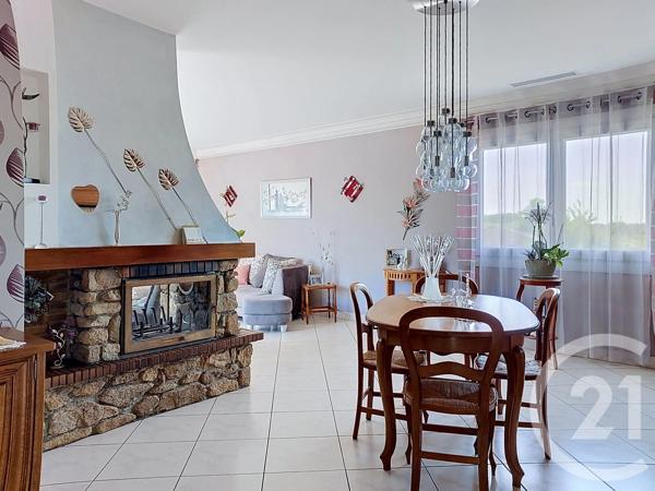 Maison à vendre  5 pièces - 122,54 m 2   CHEMILLE EN ANJOU  - 49
