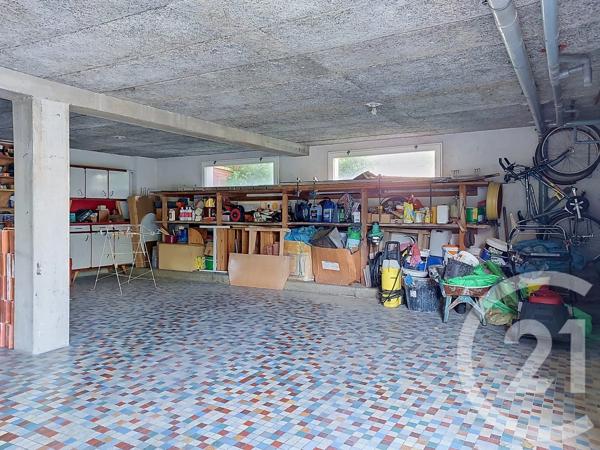 Maison à vendre  5 pièces - 122,54 m 2   CHEMILLE EN ANJOU  - 49
