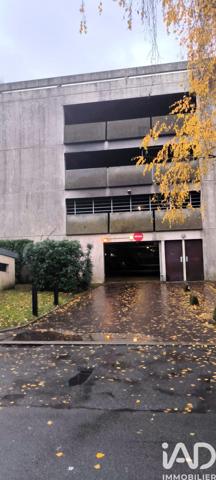 Parking à vendre 6 m² Évry